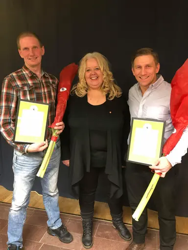 Rosvik IK Brottning. Våra tränare för Piteågrupperna, Thomas och Rune, tilldelades Piteå kommuns Kultur- och fritidsnämnds stipendie för årets ungdomsledare 2019.