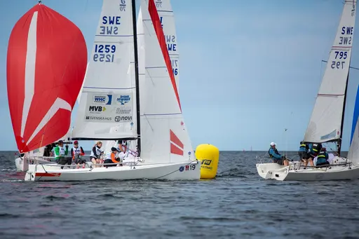 Foto: Halmstad Segelsällskap, J/70 Förbundet, Peter Johansson, Peter Krokström mfl.