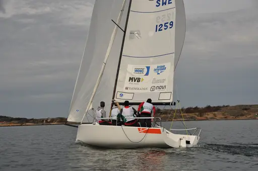 Foto: Halmstad Segelsällskap, J/70 Förbundet, Peter Johansson, Peter Krokström mfl.