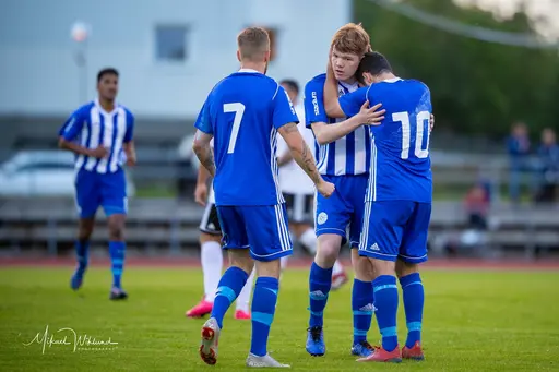Elliot, Engin, inför straffen, straffen i mål, målglädje, Mackan, Ralph, Frans, målglädje, Elliot, mer målgädje, Bäst i lagen: Ralph Paye och Abdoul Diallo