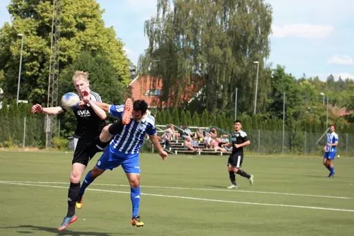Serkan Görgülü. två gigantiska målvakter, Frans Gabro, startelvan