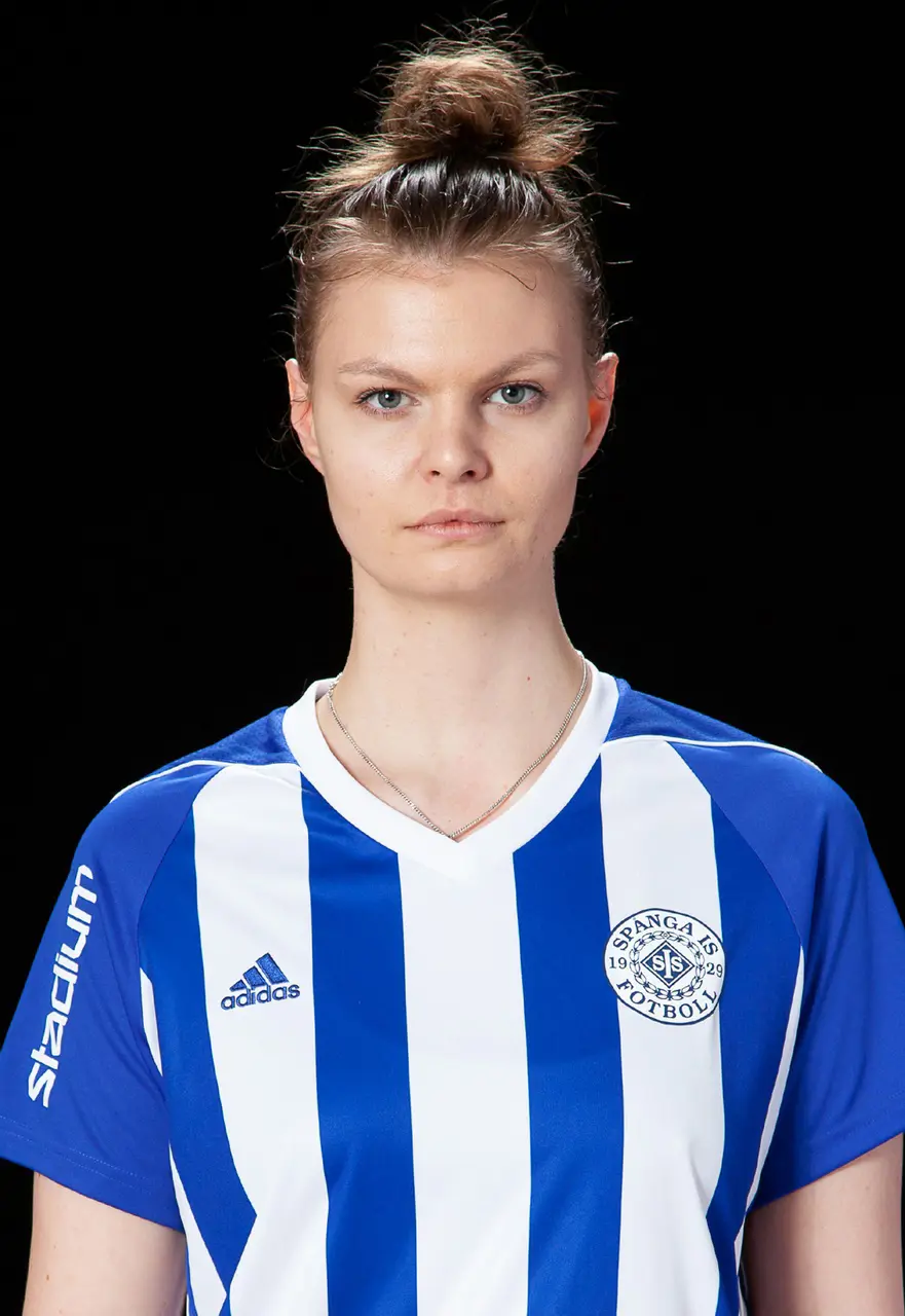 Emma Ahlin, matchens lirare mot Lindhagen