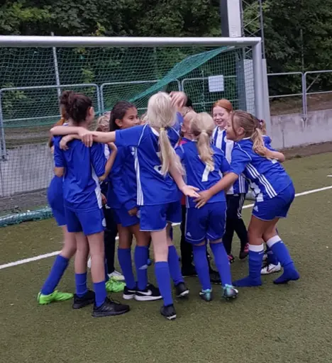 Full fart på Hässelby gårds BP