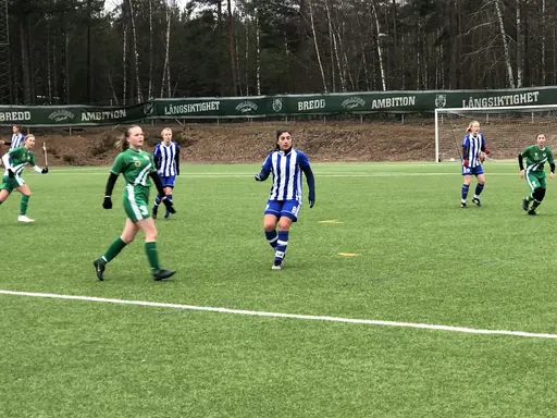 Vinst med 5-0 i första träningsmatchen