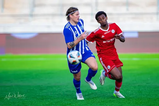 Två gamla Spångaspelare som matchcoacher: Serkan Görgülü och Fredrik Giesecke