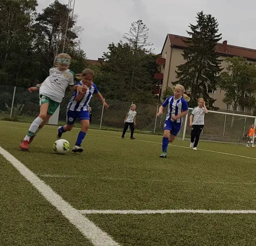 Full fart på Hässelby gårds BP