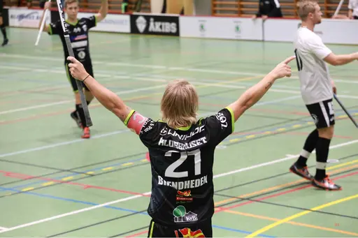 Här kan man se Kenneth Fridströms bilder från matchen