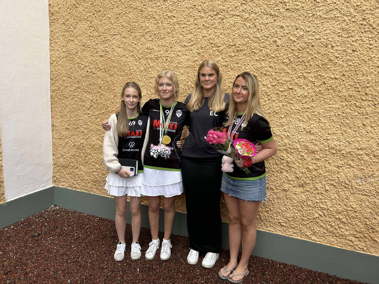 Från vänster: Lowa Bjärnor, Nike Ahlin, Erica Camper o Mia-Maria Camper