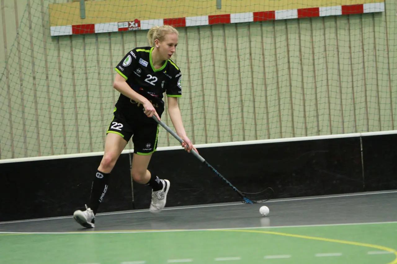 #22 Sara Jonasson gjorde 4 mål i matchen