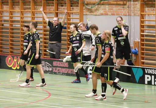 Här kan man se Kenneth Fridströms bilder från matchen
