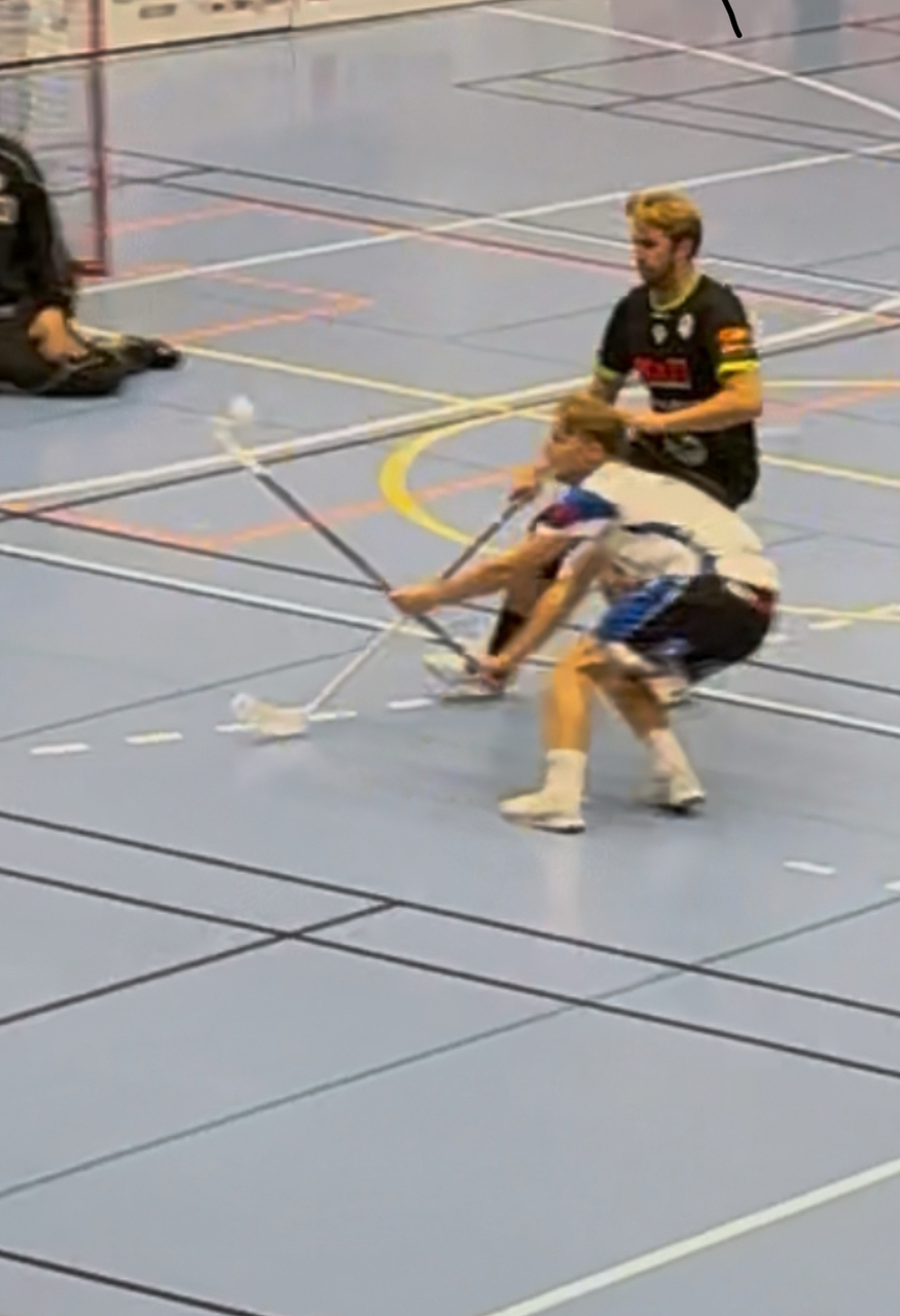 Omdiskuterad situation där domaren inte tycker det är hög klubba
