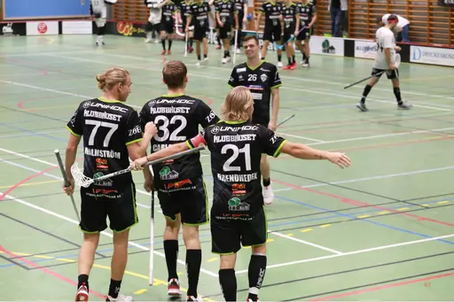 Här kan man se Kenneth Fridströms bilder från matchen