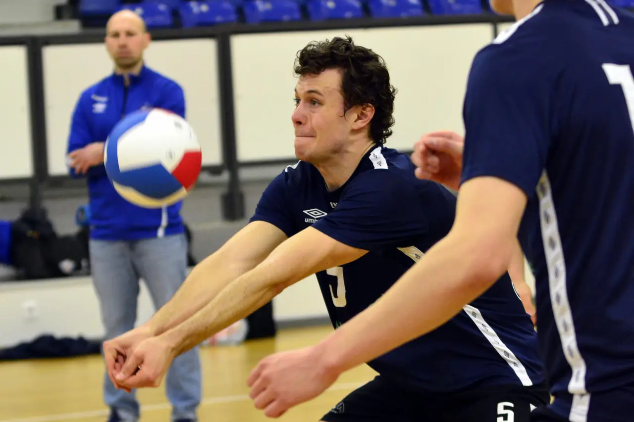 Carl Berkefelt, lagkapten i Uppsala Volley, tycker att laget utvecklats mycket under säsongen.