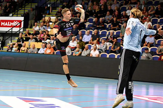 Hampus Olsson utsågs till bäste spelare i hemmalaget Bild: Samir Popaja