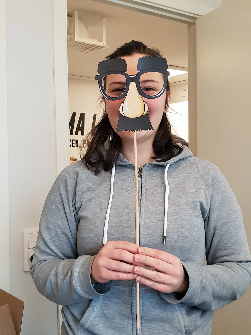 (mustasch)Kampen kan börja...