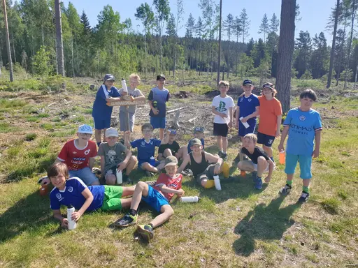 Mingelbingo och samarbetsövningar från SISU toppat med en tur till utsiktstornet