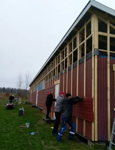 Våra syns våra flitiga veteraner i arbete med Material bodarna och medlems registret. 