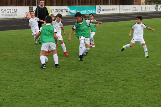 Maskotar  FC Rosengård - Prespa Birlik