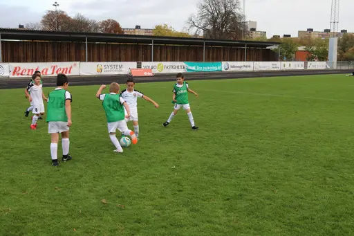 Maskotar  FC Rosengård - Prespa Birlik
