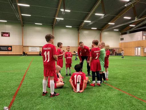 Vi snittar över 60 matcher per år. 