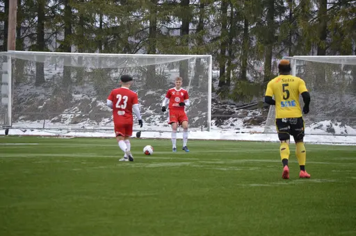 Vad gör man inte för sin kompis!