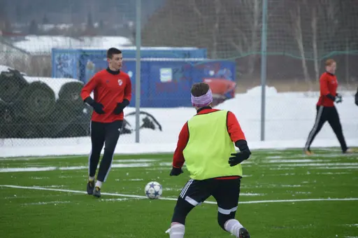 Matchen slutar 1-0 till Håbo FF Röd!