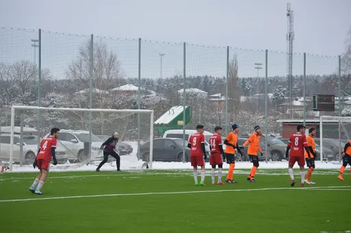 Förlust mot Kraftleden med 3-7. Och 2-4 mot Bålsta Sanering!