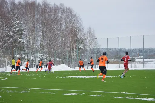 Förlust mot Kraftleden med 3-7. Och 2-4 mot Bålsta Sanering!
