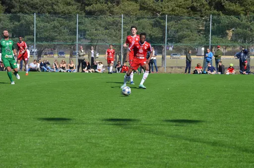 Härlig vinst med 6-3. Tre mål av Roni.