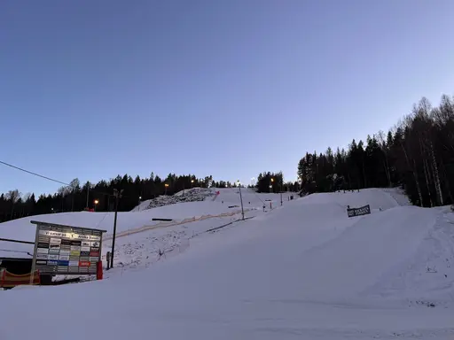 Backen var i grymt fint skick igår kväll när U10 hade off-ice