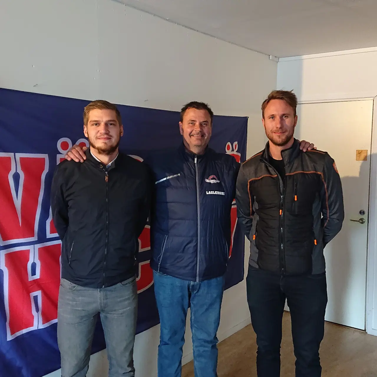 Viktor Liman och Christian Landberg med ordförande Torsten Hjelm