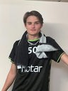 Avslappnad Emil är glad keps ägare men saknar kepsen.  Fotograf: Benny Elmén