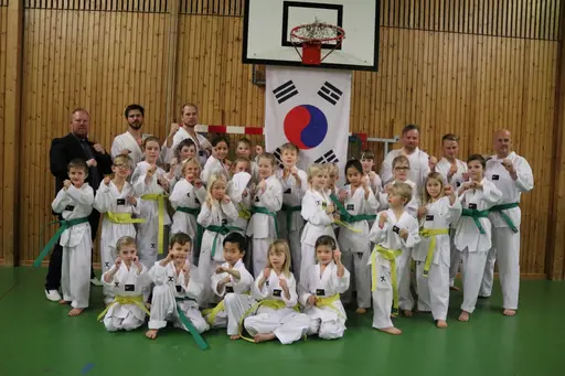 Gradering Taekwondo och Hapkido Svärtinge.