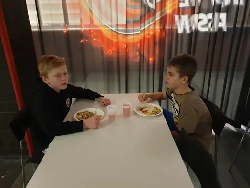 Oliver och Marcus kämpade på bra under lägret