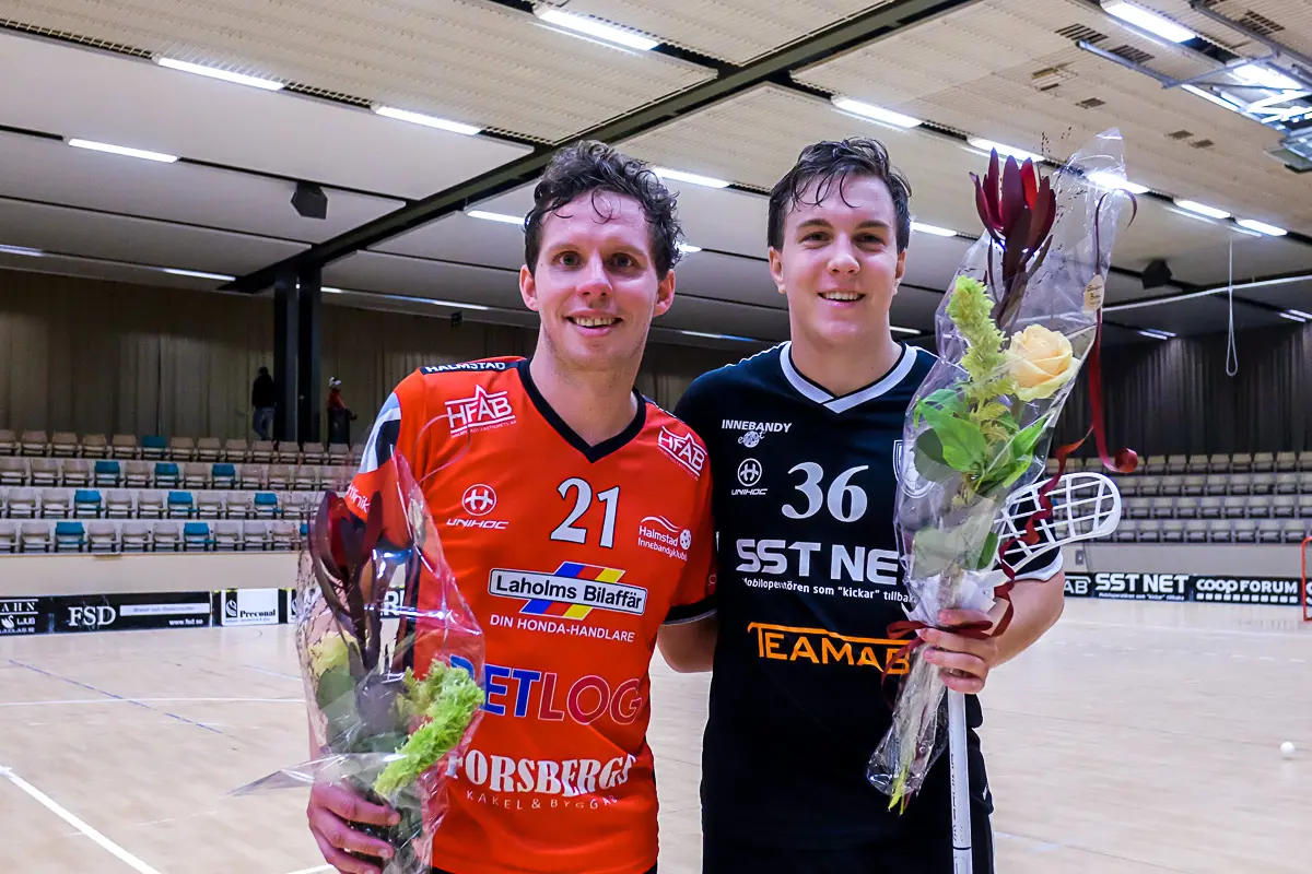 Matchens lirare Alexander Azelius i Falcons och Håkan Pettersson i Halmstad. Foto Ulf Bjarke
