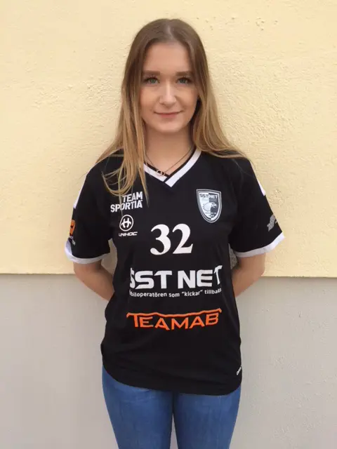 Nathalie Hansson till Falcons.