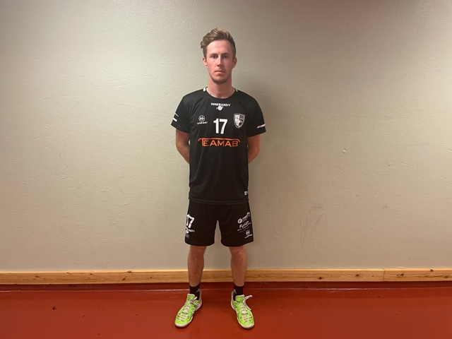 Lukas Hafström åter i Falcons