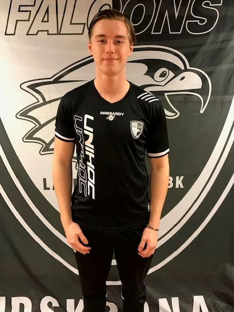 Jakob Bjarke stannar i Falcons!