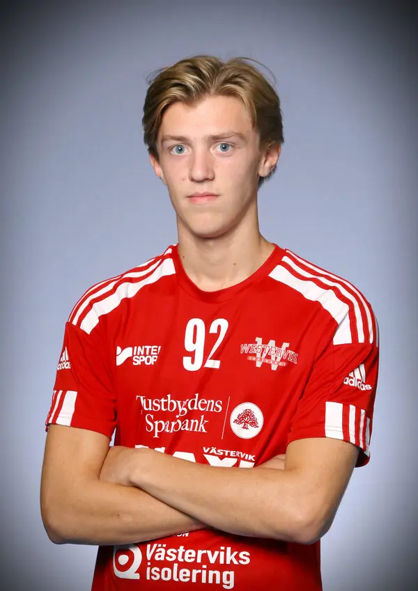 Isak Lindahl gör karriärens första mål i A-laget