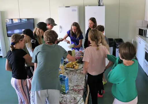 Träningsläger på Godby, Åland tillsammans med Bollnäs och Söderhamns simsällskap. 13-17/8-2018. Deltagare från HSS: Sebastian, Gustav, Alva, Linus, Linn, Lovisa, Karin och Oskar