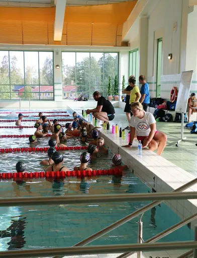 Träningsläger på Godby, Åland tillsammans med Bollnäs och Söderhamns simsällskap. 13-17/8-2018. Deltagare från HSS: Sebastian, Gustav, Alva, Linus, Linn, Lovisa, Karin och Oskar