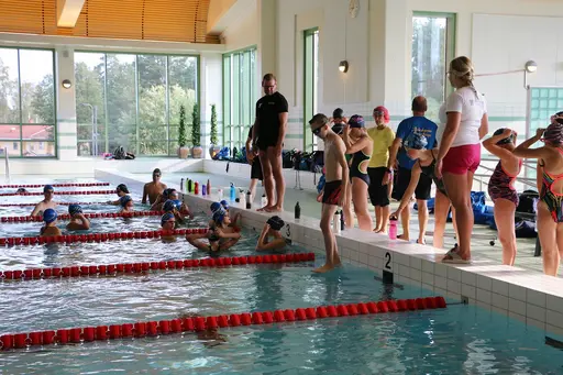 Träningsläger på Godby, Åland tillsammans med Bollnäs och Söderhamns simsällskap. 13-17/8-2018. Deltagare från HSS: Sebastian, Gustav, Alva, Linus, Linn, Lovisa, Karin och Oskar