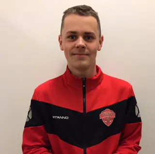 Linus Senniksen har valt att komma tillbaka till oss!