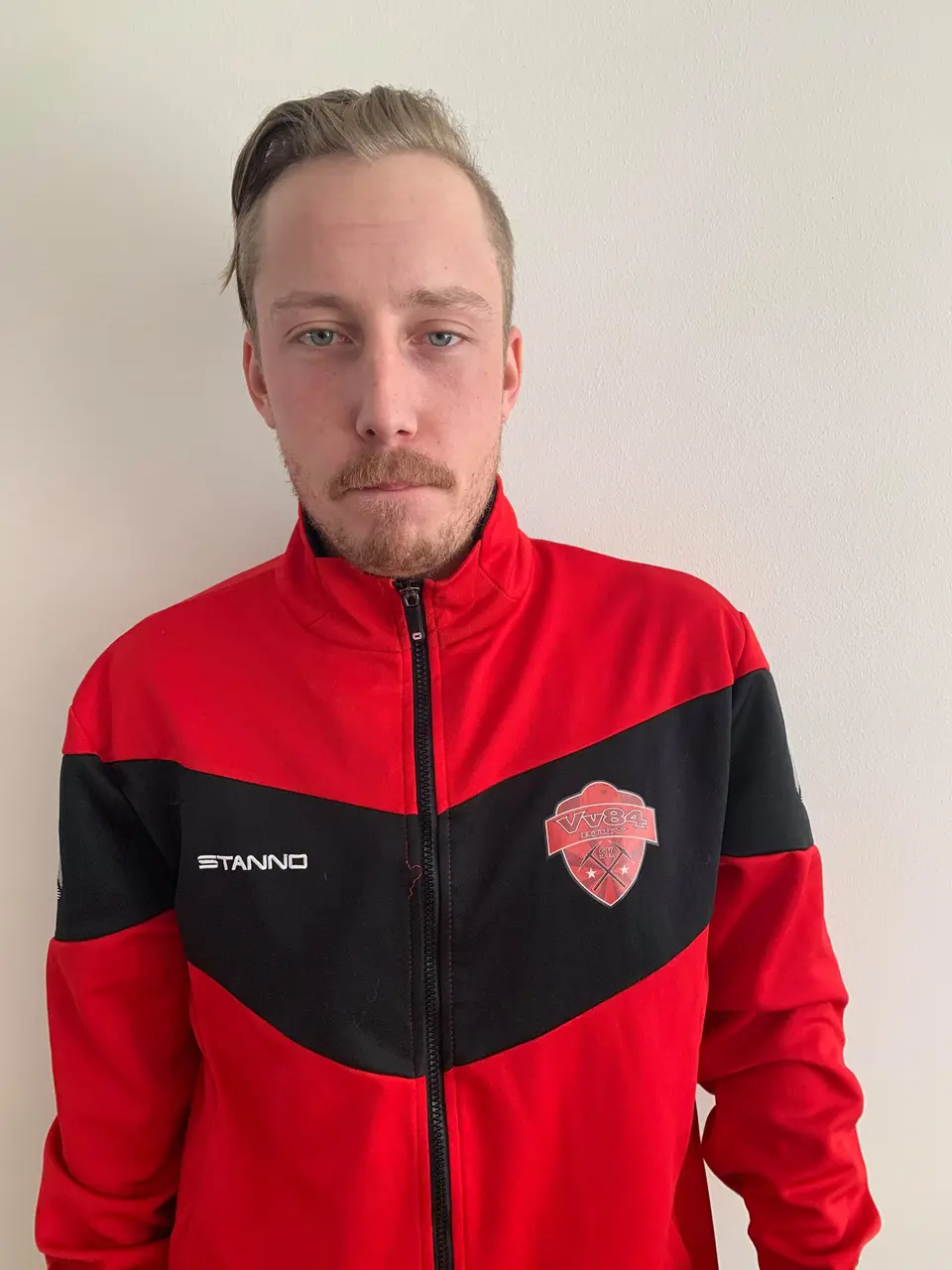 Lukas Holmnström kör vidare ett år till!