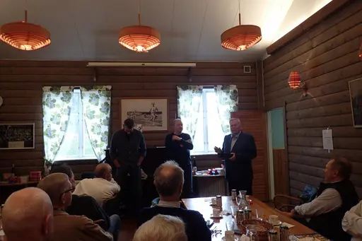 Lite blandade bilder från lunchen