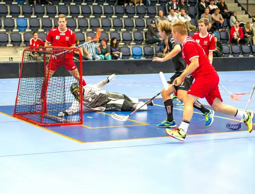 Telge IBS - Salem 5-6. Telge SIBK - Rönnby 5-7