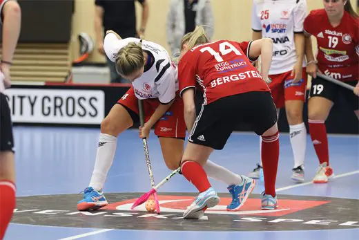 Kauppi kämpar. Foto Adam Troy