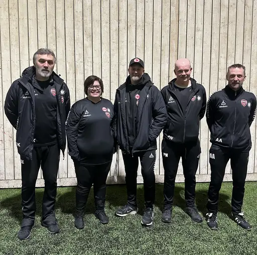 Från vänster: Dragan Kuzmanovski, Lina Claesson, Robert Cleverup, Pelle Nilsson och Andreas Andersson. 