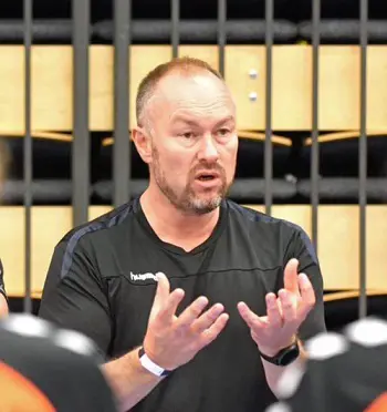 Roger Nilsen är ny tränare för vårt damlag
