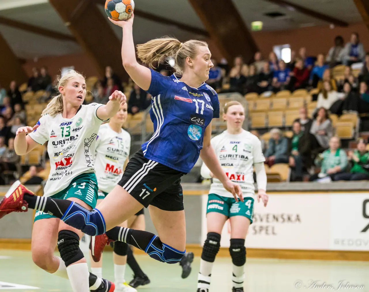 Linnea Öhrnell fick priset som matchens lirare i GT Söder. Foto: Anders Johnson
